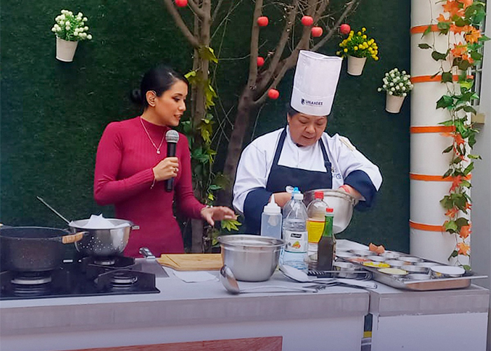 PRESENTACIÓN DE LA CHEF PATRICIA CHONG EN EL PROGRAMA: MAÑANA Y MEDIA DE CADENA A