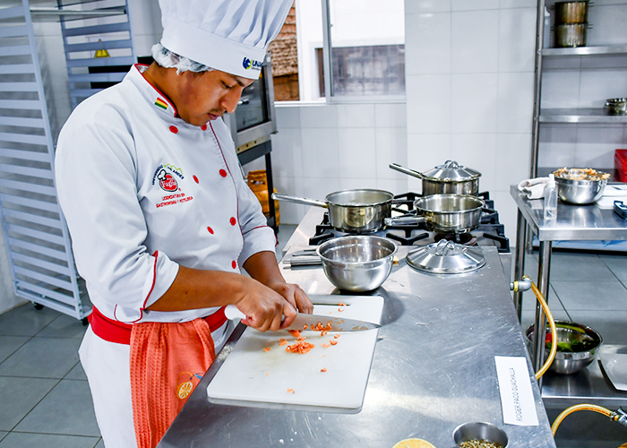 UNANDES destaca en el Concurso del Chef del Bicentenario