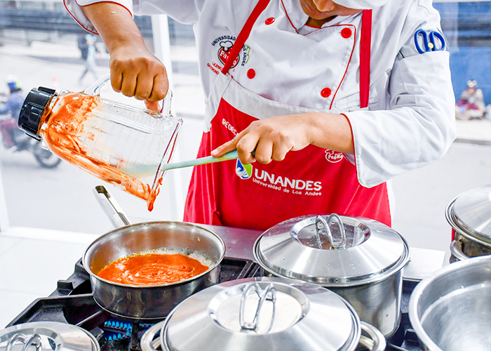 UNANDES destaca en el Concurso del Chef del Bicentenario
