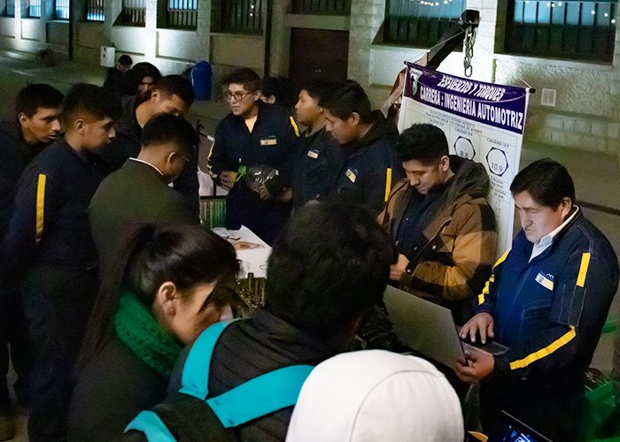 Una Noche para Recordar: Nuestros Estudiantes Brillan en la XI Larga Noche de Museos