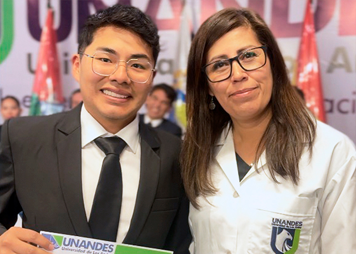 UNANDES reconoce la excelencia académica de sus estudiantes en el Cuadro de Honor