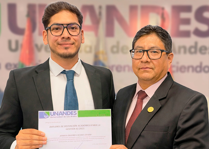 UNANDES reconoce la excelencia académica de sus estudiantes en el Cuadro de Honor