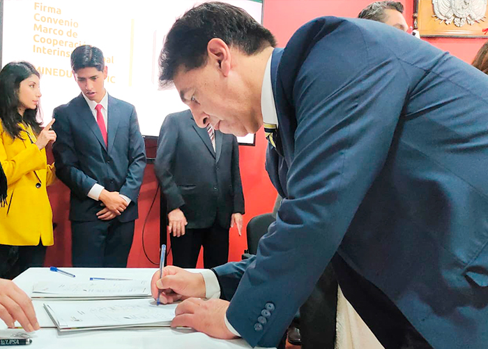 UNANDES se adhiere al convenio firmado junto a ANUP con el Ministerio de Educación y la AGETIC