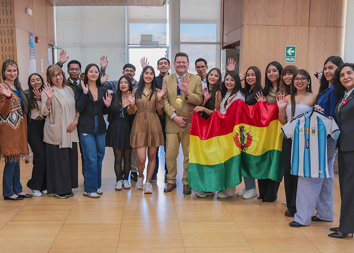Estudiante de UNANDES continúa sus estudios en Cusco gracias al programa CRISCOS