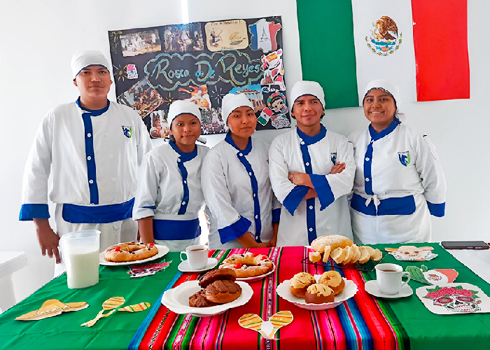 ¡Éxito Culminante en la Clausura del Módulo de Gastronomía y Hotelería en la Universidad de Los Andes, Subsede Santa Cruz!