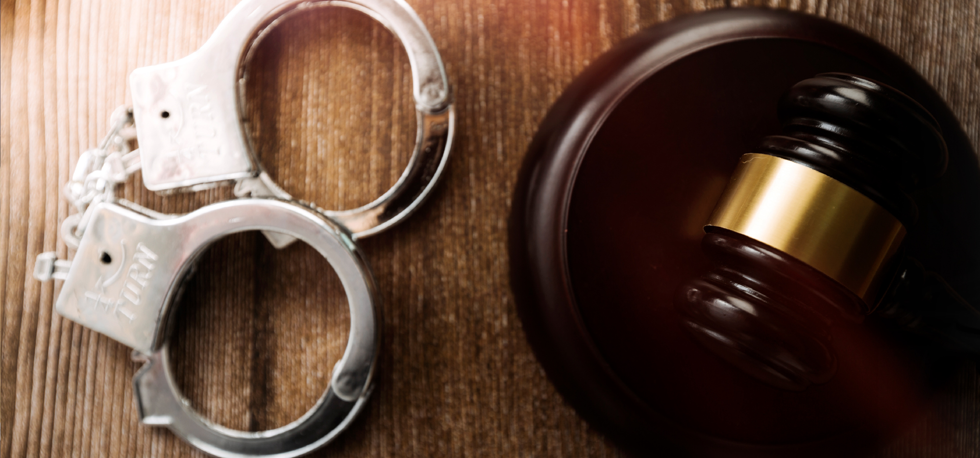 ESTRATEGIAS Y ARGUMENTACIÓN PENAL Y PROCESAL PENAL