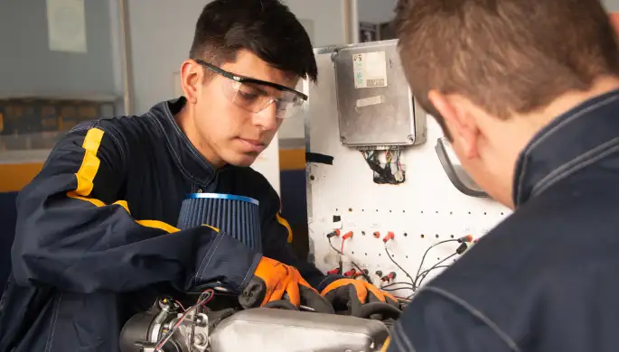 INGENIERÍA EN MECÁNICA AUTOMOTRIZ PROGRAMA COMPLEMENTARIO