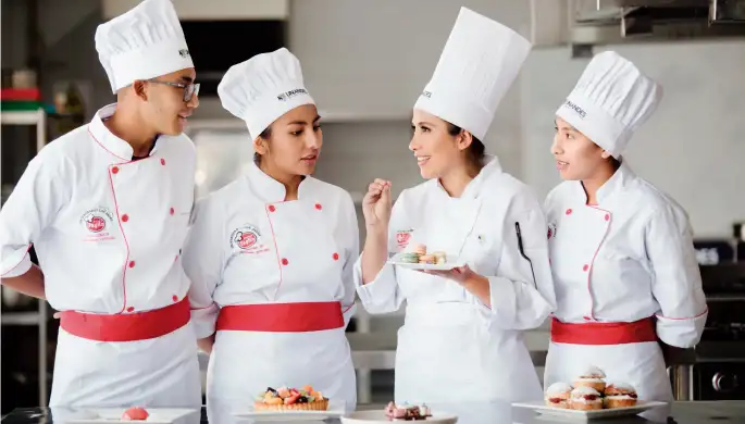 GASTRONOMÍA Y HOTELERÍA PROGRAMA COMPLEMENTARIO