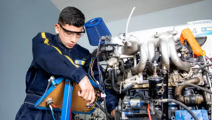INGENIERÍA EN MECÁNICA AUTOMOTRIZ PROGRAMA COMPLEMENTARIO